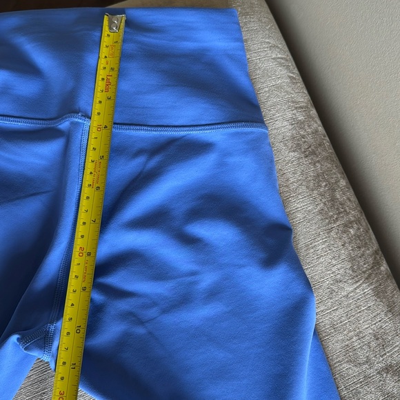 lululemon athletica Periwinkle blue and Teal green midrise Leggings - size 2 EUC - Picture 3 of 4